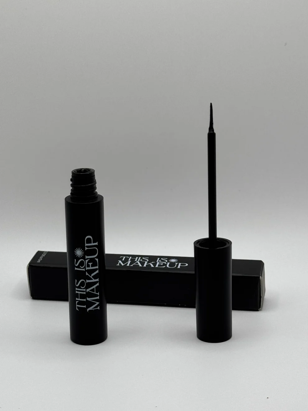 Delineador Pincel Liquido 2 Delineador Pincel Liquido 2